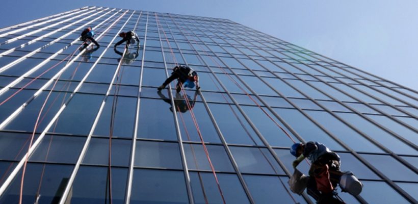 high-rise-cleaning